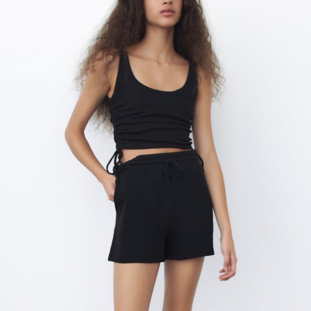 Zara Ruched Tank - Picture 4 of 5